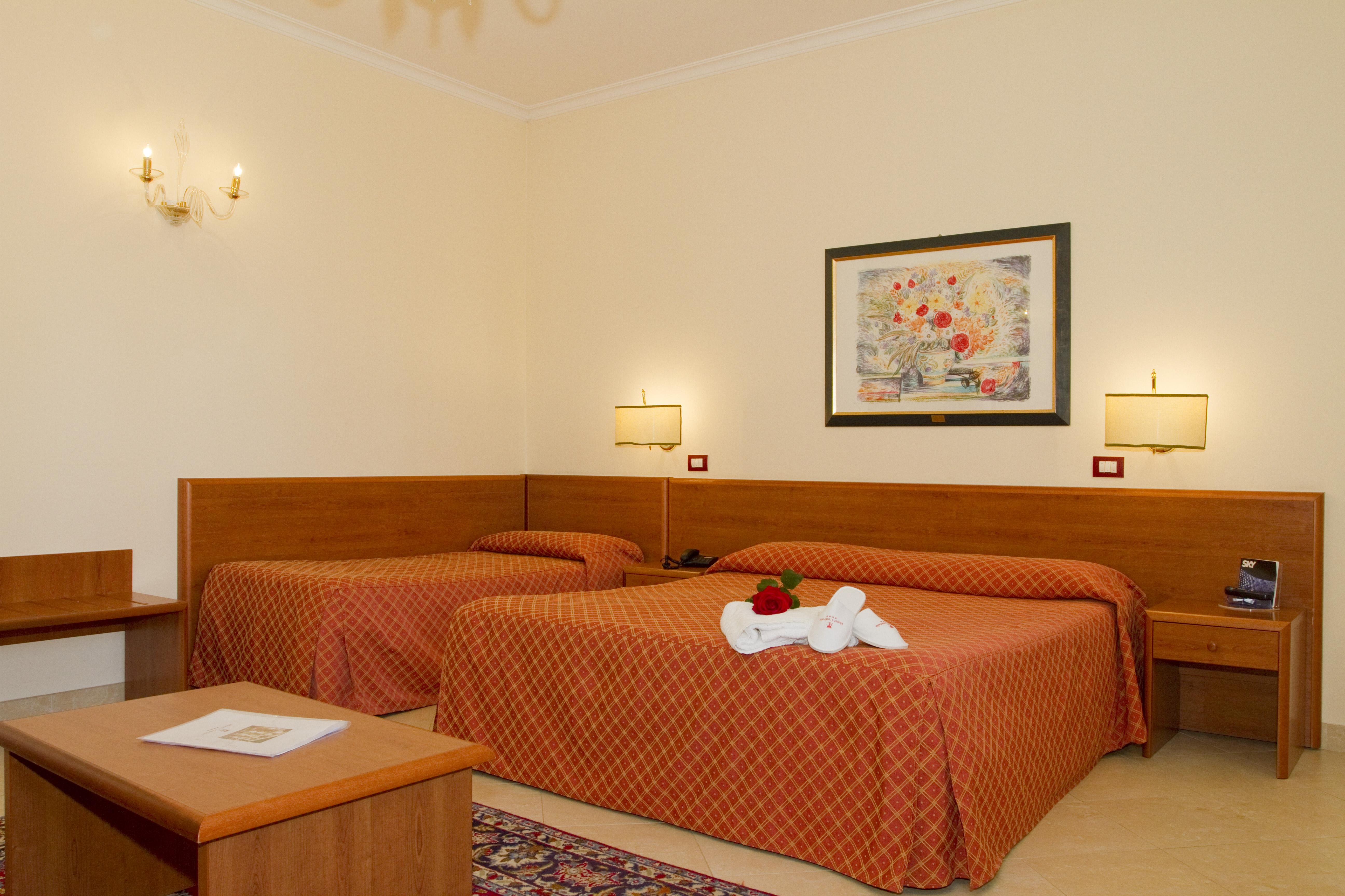 Hotel Centrale Spa & Relax Алкамо Экстерьер фото